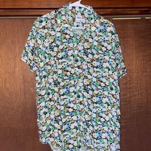 ZARA XL Short Sleeve Button Down